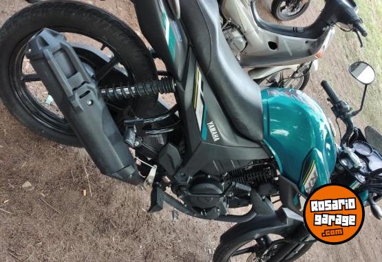 Motos - Yamaha 150cc 2017 Nafta 12000Km - En Venta