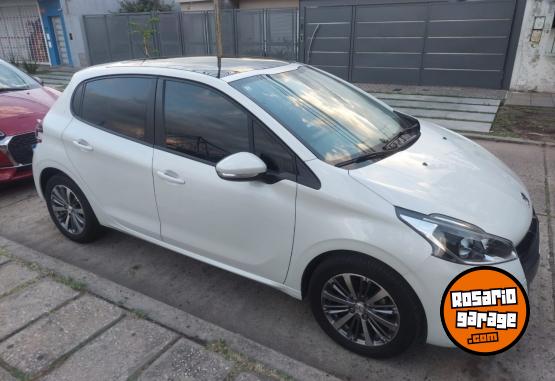 Autos - Peugeot 208 FELINE TIPTRONIC 2020 Nafta 56000Km - En Venta