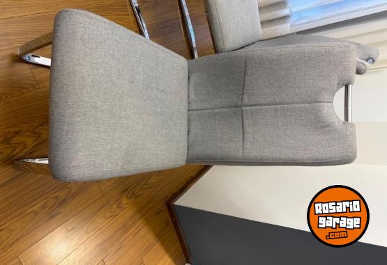 Hogar - Mesa de vidrio espejada con 6 sillas - En Venta
