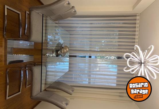 Hogar - Mesa de vidrio espejada con 6 sillas - En Venta