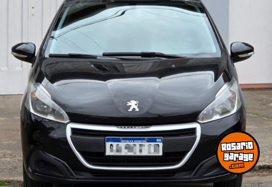Autos - Peugeot 208 2017 Nafta 89000Km - En Venta