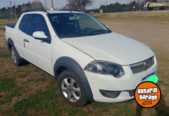 Utilitarios - Fiat STRADA TREKKING 2018 Diesel 142000Km - En Venta
