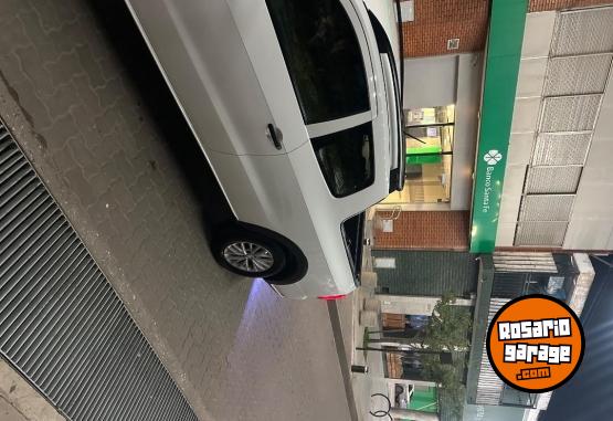Autos - Volkswagen Saveiro 2022 Nafta 145000Km - En Venta