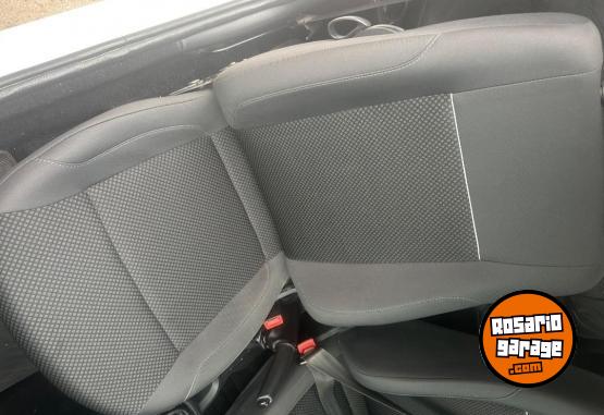 Autos - Volkswagen Saveiro 2022 Nafta 145000Km - En Venta