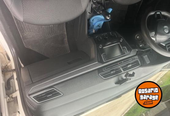 Autos - Volkswagen Saveiro 2022 Nafta 145000Km - En Venta