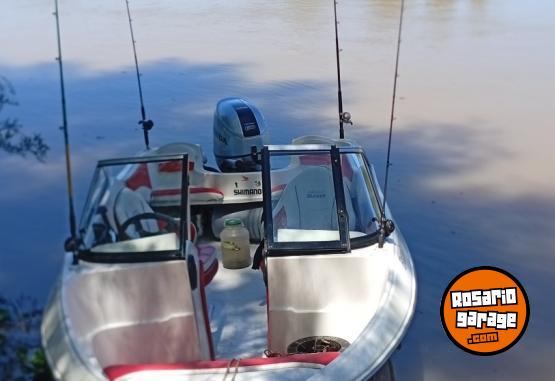 Embarcaciones - Bunker 510 con honda 60 hp 40 hs de uso - En Venta