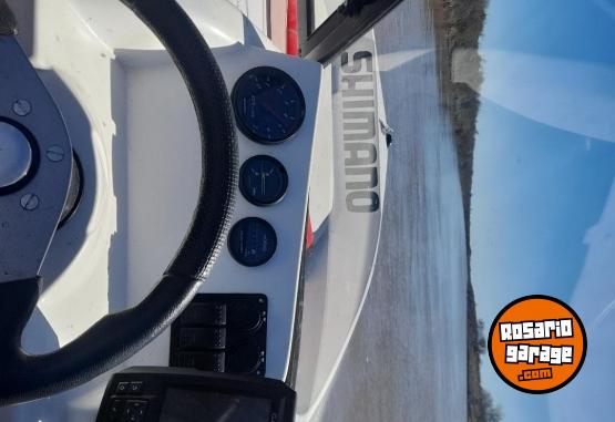Embarcaciones - Bunker 510 con honda 60 hp 40 hs de uso - En Venta