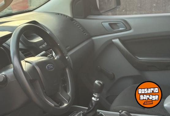 Camionetas - Ford Ranger 2018 Diesel 144100Km - En Venta