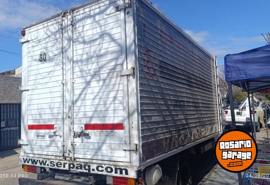 Camiones y Grúas - Mercedes 710 titular al dia - En Venta