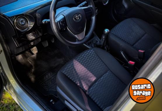 Autos - Toyota ETIOS XS 1.5 2015 Nafta 96000Km - En Venta