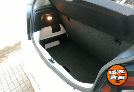 Autos - Volkswagen Up! 2019 Nafta 90000Km - En Venta