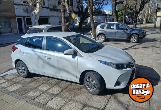Autos - Toyota 2024 xls 1.5  6m/t manual 2024 Nafta 26000Km - En Venta