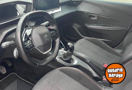 Autos - Peugeot 208 road trip 2022 Nafta 62000Km - En Venta