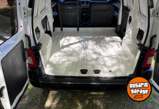 Utilitarios - Citroen BERLINGO 1.6 HDI FURGON 2019 Diesel 108000Km - En Venta