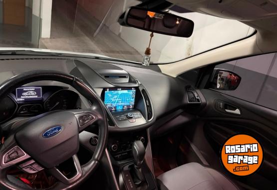 Autos - Ford Kuga 2017 Nafta 162000Km - En Venta
