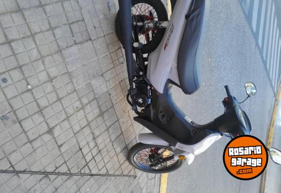 Motos - IKA Slalom 110 2026 Nafta 4000Km - En Venta