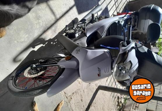 Motos - IKA Slalom 110 2026 Nafta 4000Km - En Venta
