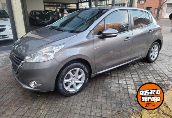 Autos - Peugeot 208 Allure 1.5 2014 Nafta 118000Km - En Venta