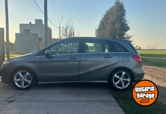 Autos - Mercedes Benz B200 Sport 2013 Nafta 110000Km - En Venta