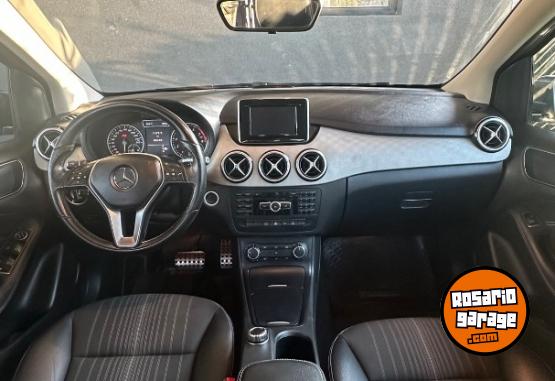 Autos - Mercedes Benz B200 Sport 2013 Nafta 110000Km - En Venta