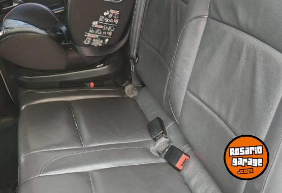 Camionetas - Volkswagen AMAROK HIGHLINE 4X4 2015 Diesel 250000Km - En Venta