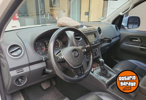 Camionetas - Volkswagen AMAROK HIGHLINE 4X4 2015 Diesel 250000Km - En Venta