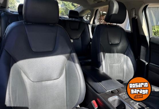 Autos - Ford Mondeo 2018 Nafta 270000Km - En Venta