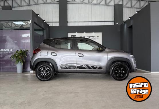 Autos - Renault Kwid Iconic Bi Tono 2026 Nafta 2400Km - En Venta