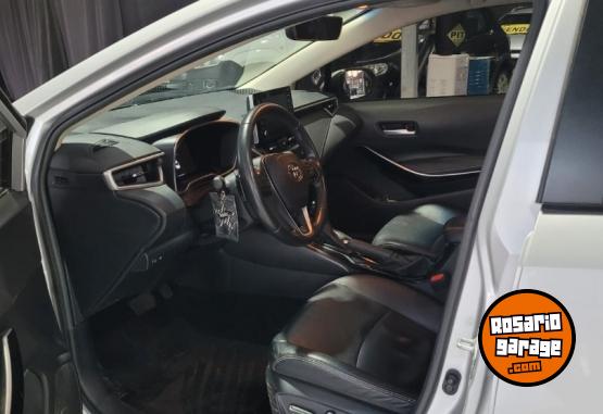 Autos - Toyota COROLLA SEG. 2021 Nafta 124000Km - En Venta