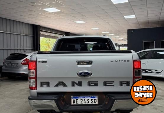 Camionetas - Ford Ranger Limited 4x4 AT 2020 Diesel 140000Km - En Venta