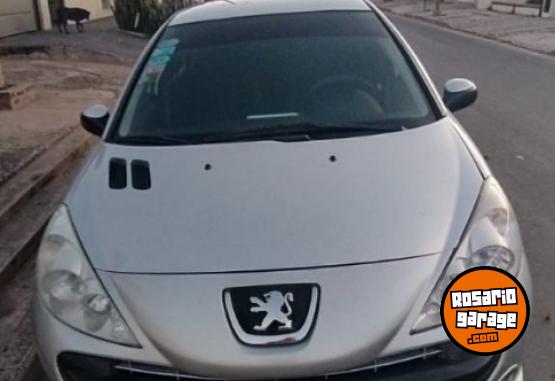 Autos - Peugeot 2011 2011 GNC 157000Km - En Venta