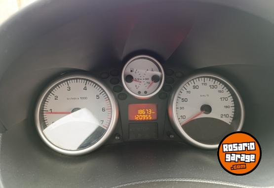 Autos - Peugeot 207 compact 2013 Nafta 120000Km - En Venta