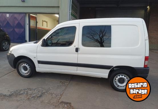 Utilitarios - Citroen Berlingo Partner 2019 Diesel 167270Km - En Venta