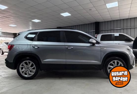 Autos - Volkswagen Taos Comfortline 2023 Nafta 47000Km - En Venta