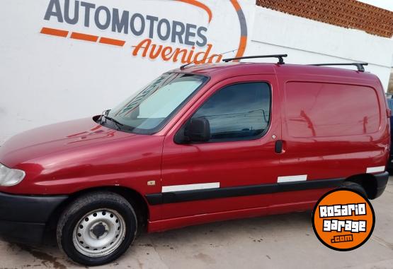 Utilitarios - Peugeot PARTNER 2010 Diesel 190400Km - En Venta