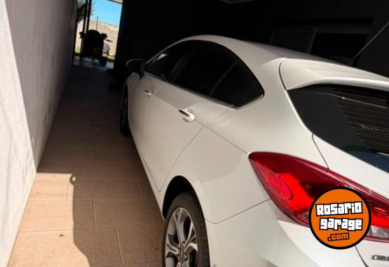 Autos - Chevrolet cruze premier 2023 Nafta 19500Km - En Venta