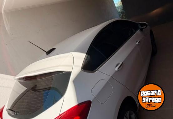 Autos - Chevrolet cruze premier 2023 Nafta 19500Km - En Venta