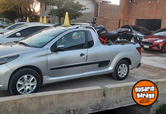 Camionetas - Peugeot Hoggar xs 1.6 2014 Nafta 65000Km - En Venta