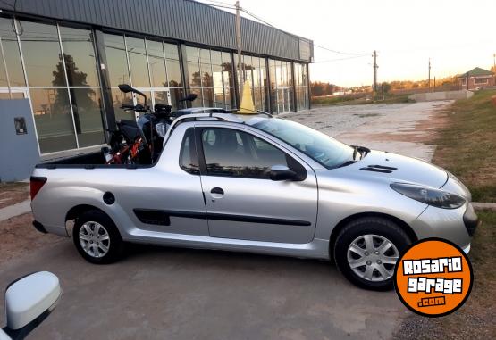 Camionetas - Peugeot Hoggar xs 1.6 2014 Nafta 65000Km - En Venta