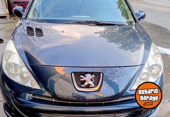 Autos - Peugeot 207 compact Allure 2013 Nafta 139000Km - En Venta