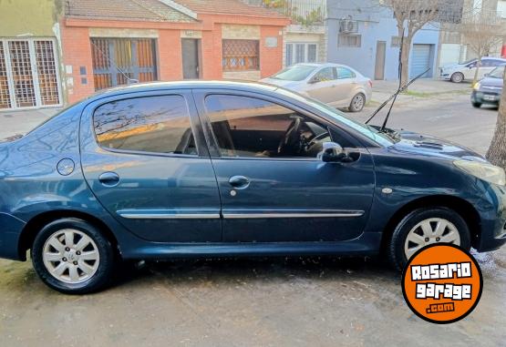 Autos - Peugeot 207 compact Allure 2013 Nafta 139000Km - En Venta