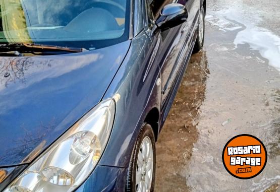 Autos - Peugeot 207 compact Allure 2013 Nafta 139000Km - En Venta