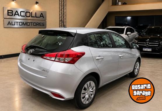 Autos - Toyota YARIS XS CVT 2026 Nafta 1Km - En Venta