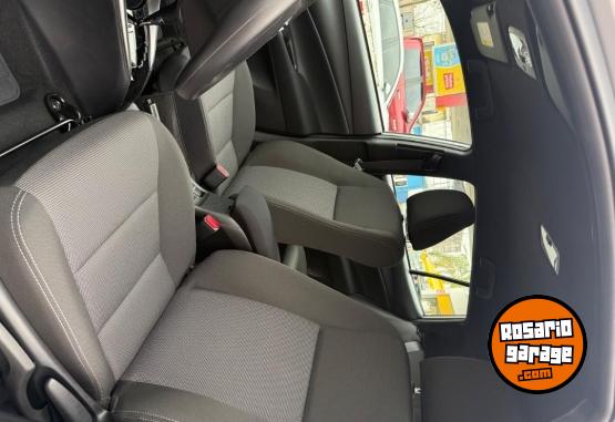 Autos - Toyota YARIS XS CVT 2026 Nafta 1Km - En Venta