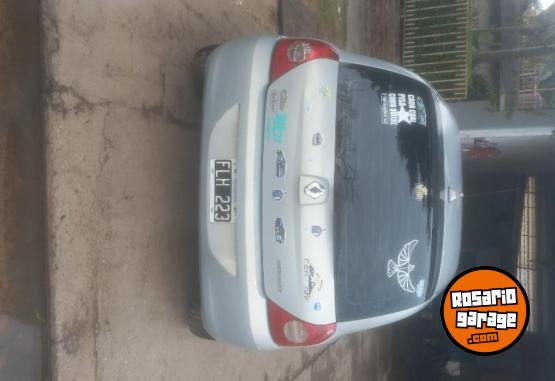 Autos - Renault Autentiq 2006 2006 Nafta 287000Km - En Venta