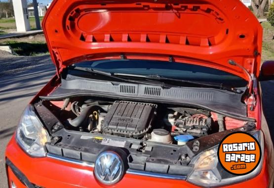 Autos - Volkswagen Up high 2017 Nafta 121000Km - En Venta
