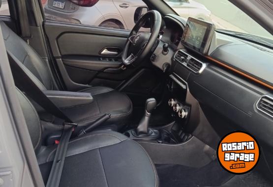 Utilitarios - Renault Oroch 1.3T iconic 2023 Nafta 41000Km - En Venta