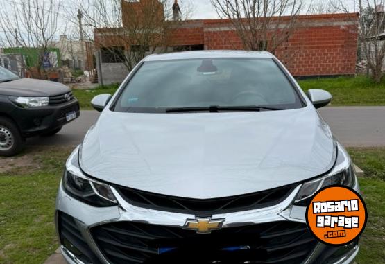 Autos - Chevrolet Cruze LTZ 5 ptas 2022 Nafta 75000Km - En Venta
