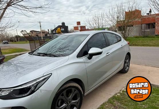 Autos - Chevrolet Cruze LTZ 5 ptas 2022 Nafta 75000Km - En Venta
