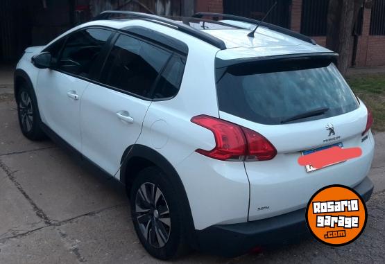 Autos - Peugeot 2008 feline 2020 GNC 75000Km - En Venta